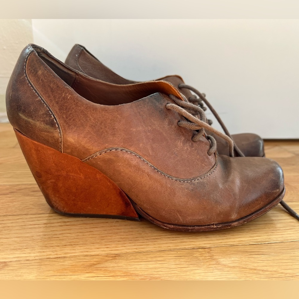 Kork-ease. Brown Ankle Boots. Size 7 1/2.